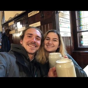 Meet your Posher, Alex